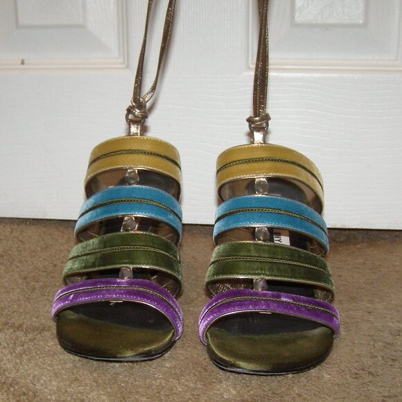 size 39 Arvid Yuki Shy Colorful Jewel Tones Velvet and Leather Block Heel Sandal - Picture 4 of 16